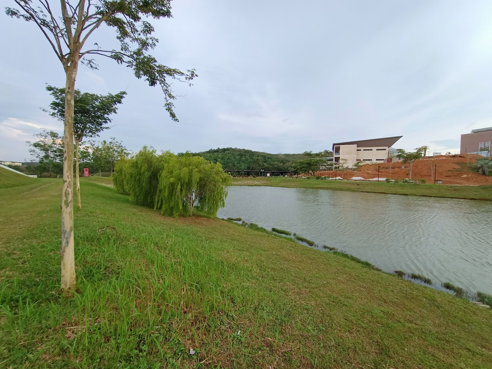 Campus thumbnail 5
